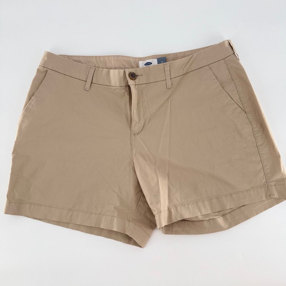 OLD NAVY Everyday Khaki Chino Shorts Tan Stretch Cotton Mid Rise Size 12 GS2577